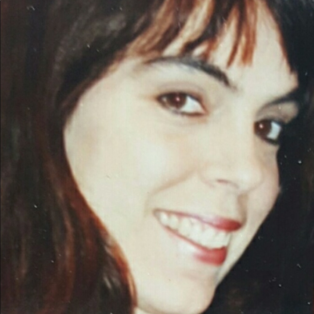 Meet your Posher, Monica